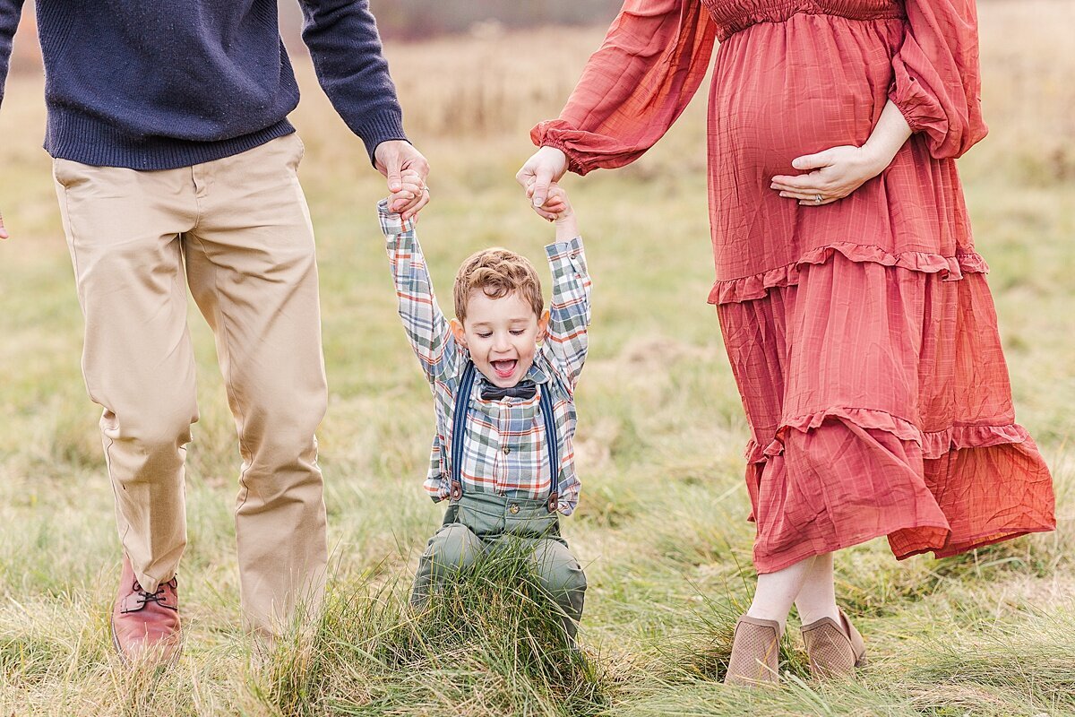 Natick Massachusetts Family and Newborn Photographer (Sara Sniderman Photography)_1099