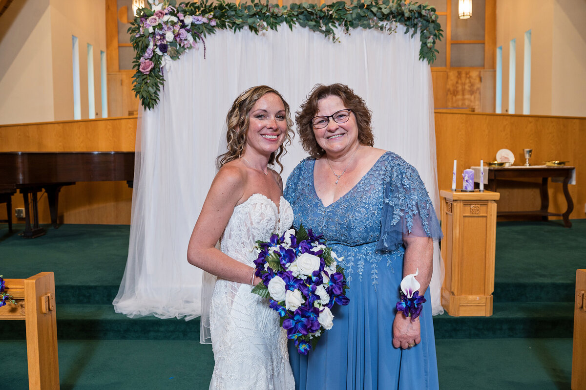 Detroit-Wedding-Photographer-The-Landing-146