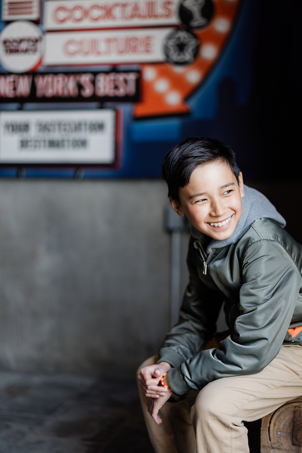new york city family session taken at brooklyn dumbo