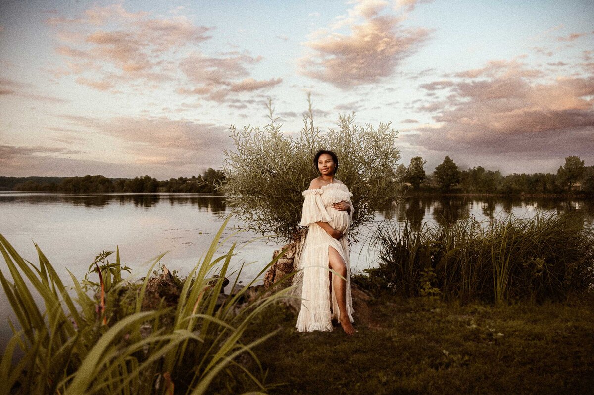 Maternity-Session-Mom-in-Reclamation-off-shoulder-dress-at-river-Missouri