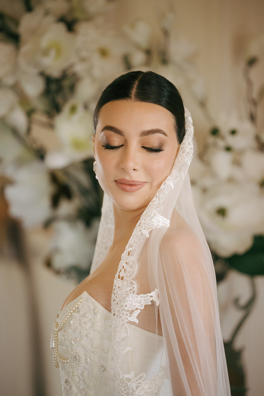 Jeune-Perche-Faye-Fern-Creative-Gaya-Photo-GettingReady-01