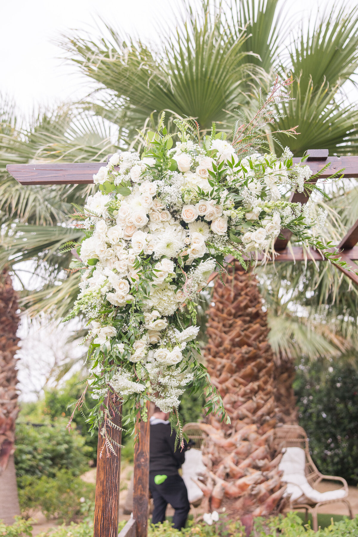 The Estate at Via Las Palmas Palm Springs Light and airy spring wedding southern california wedding venue luxury photography-88