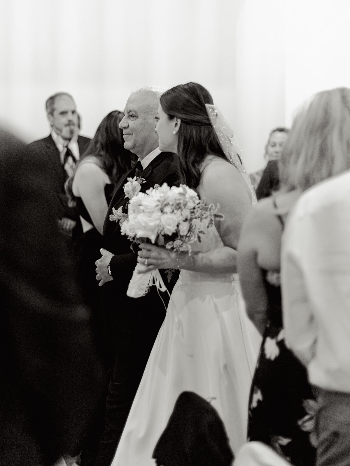 2024-04-20_Vittoria+NicholasBertlingWedding_MollyMurphyPhotography-36