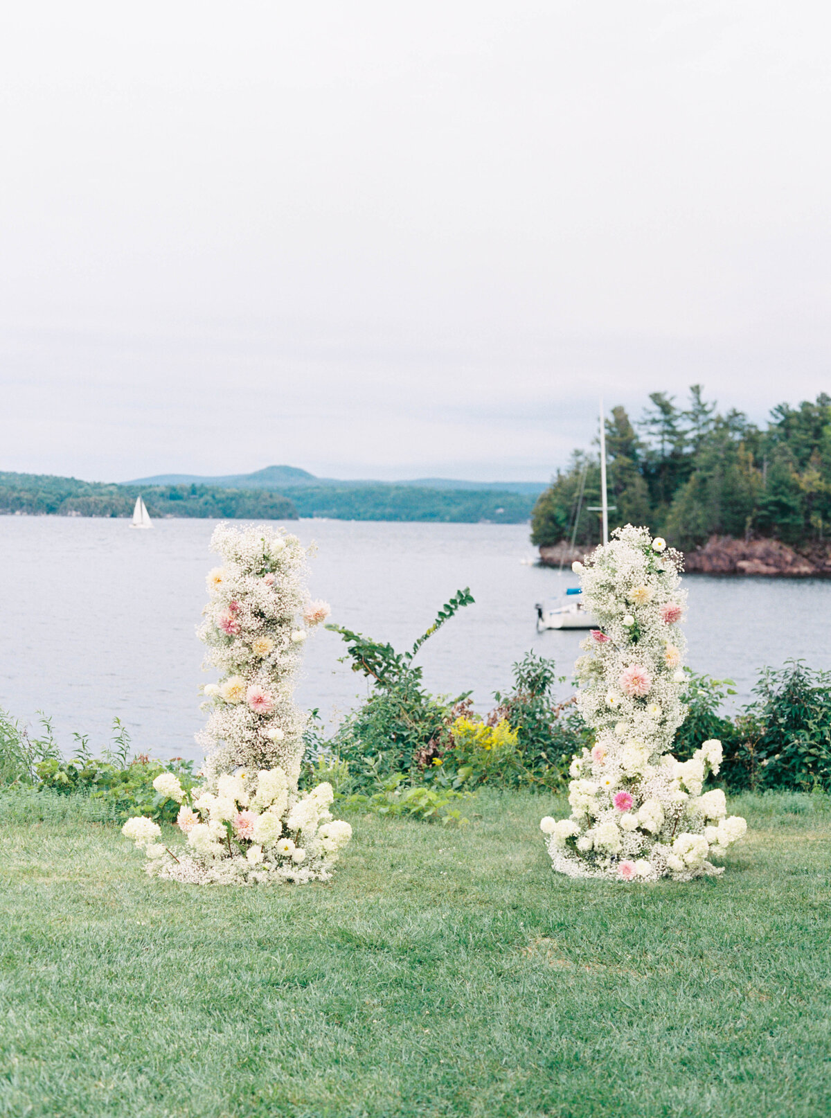 Vermont-Luxury-Wedding-Photographer-Ceremony_241