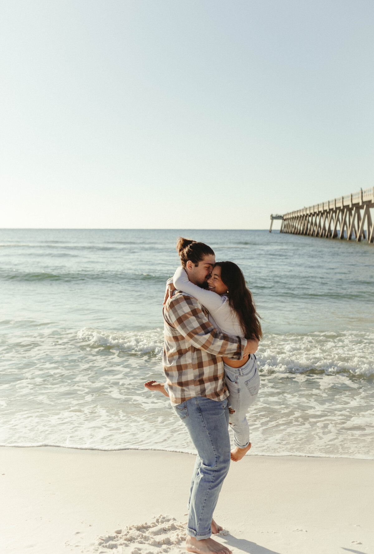 Gabby Rhodes is a wedding photographer based in Northern Colorado