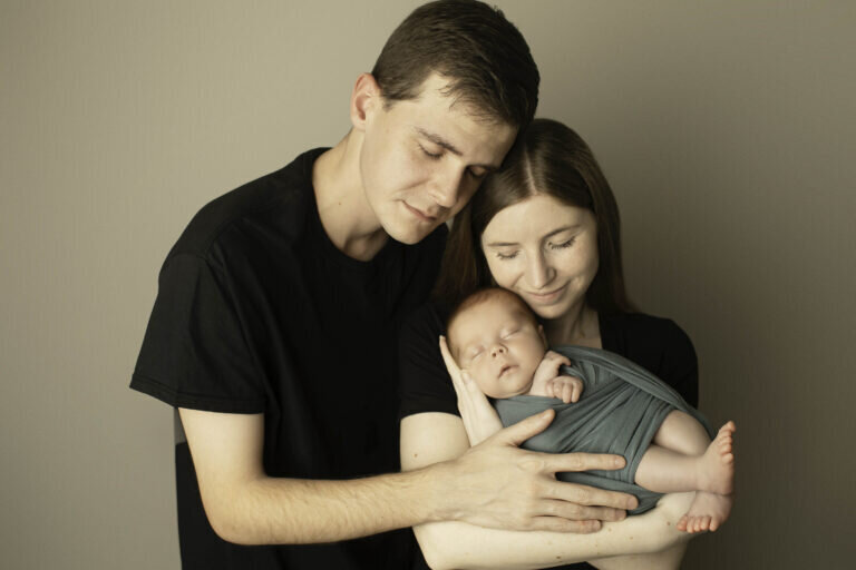 Fort-Worth-Newborn-Photographer-1V5A2105-Edit-copy-768x512