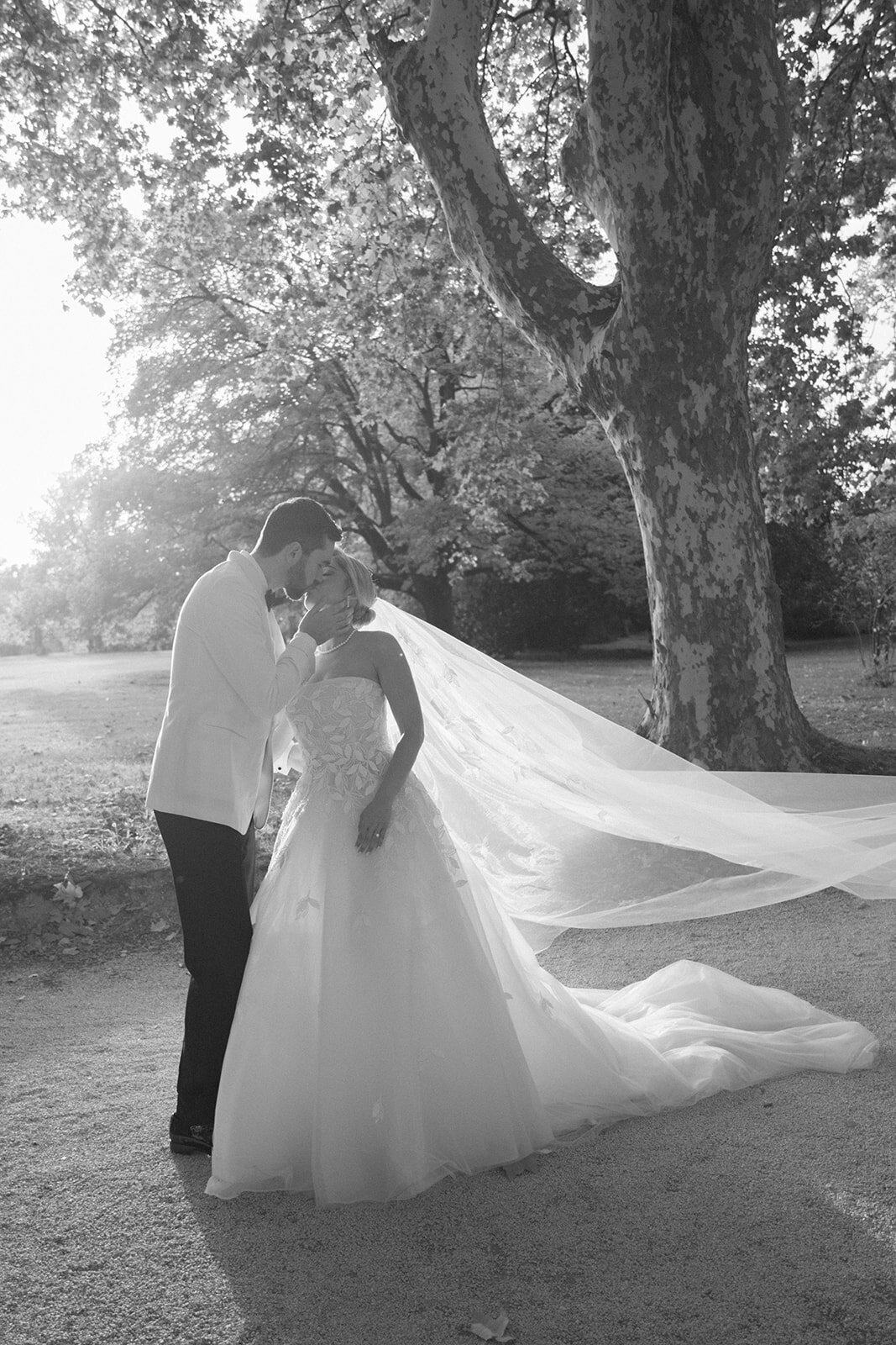 Flora_And_Grace_Provence_Editorial_Wedding_Photographer (720 von 1715)