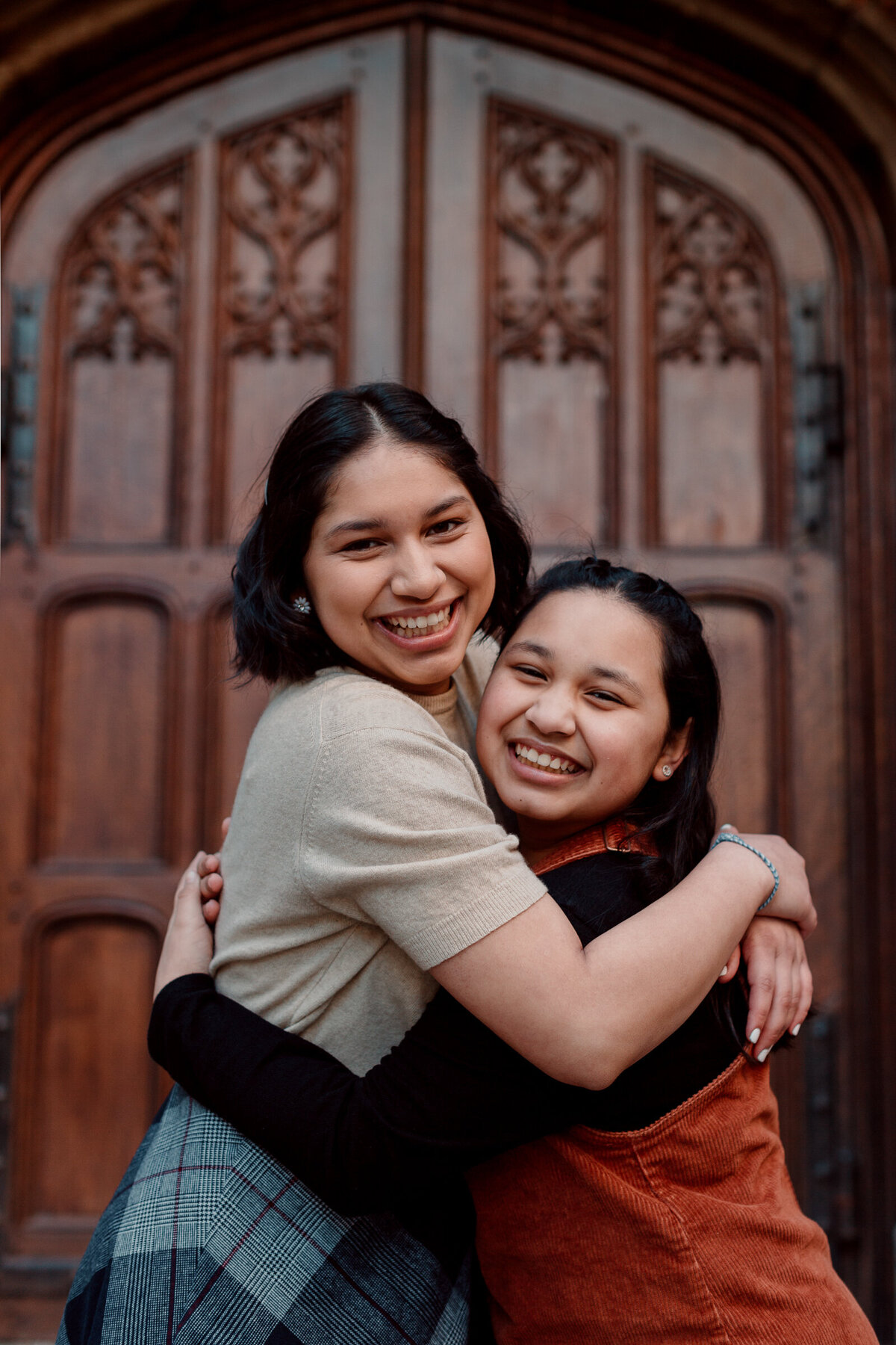 Marlen-family-University-of-Chicago-Campus-7