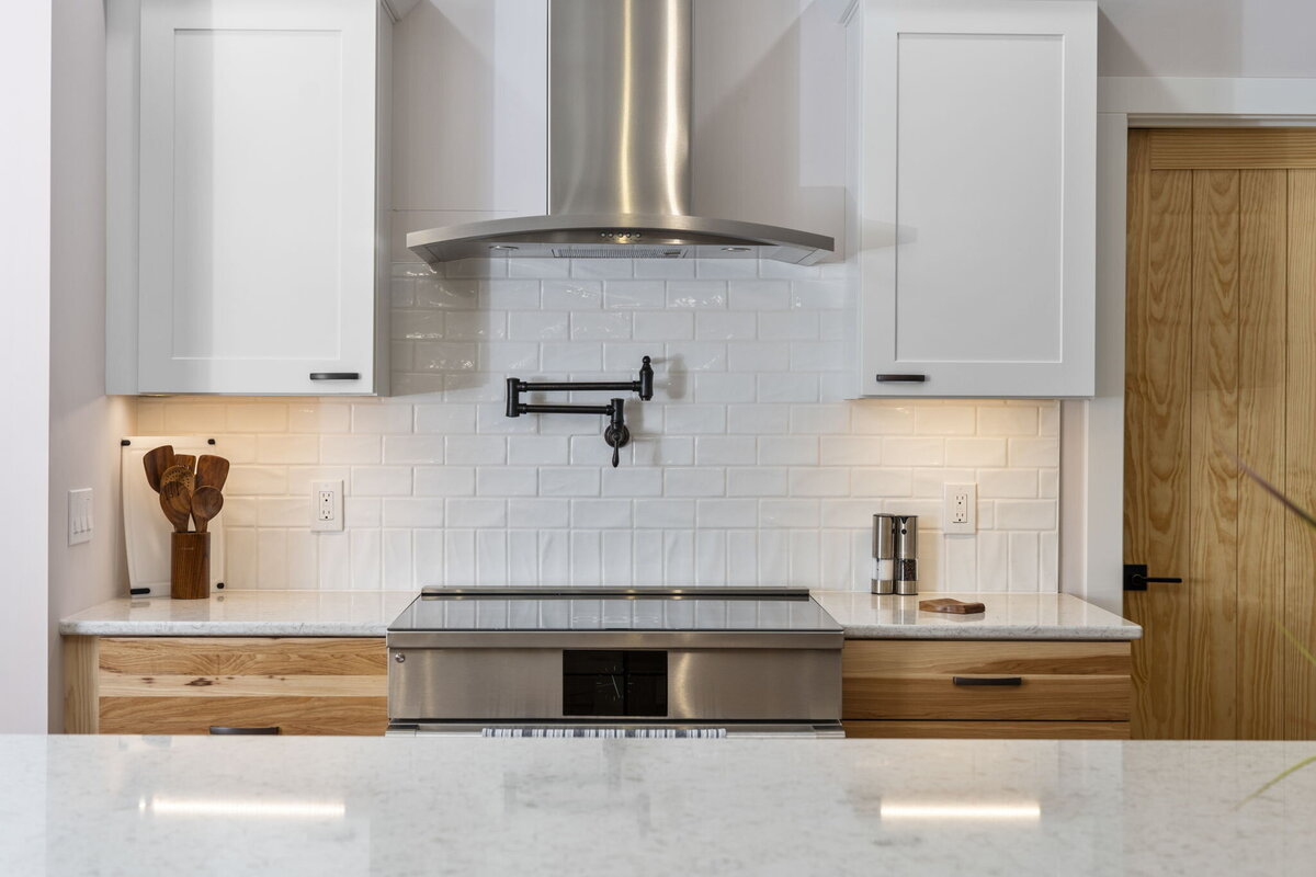 55-web-or-mls-JEL01958