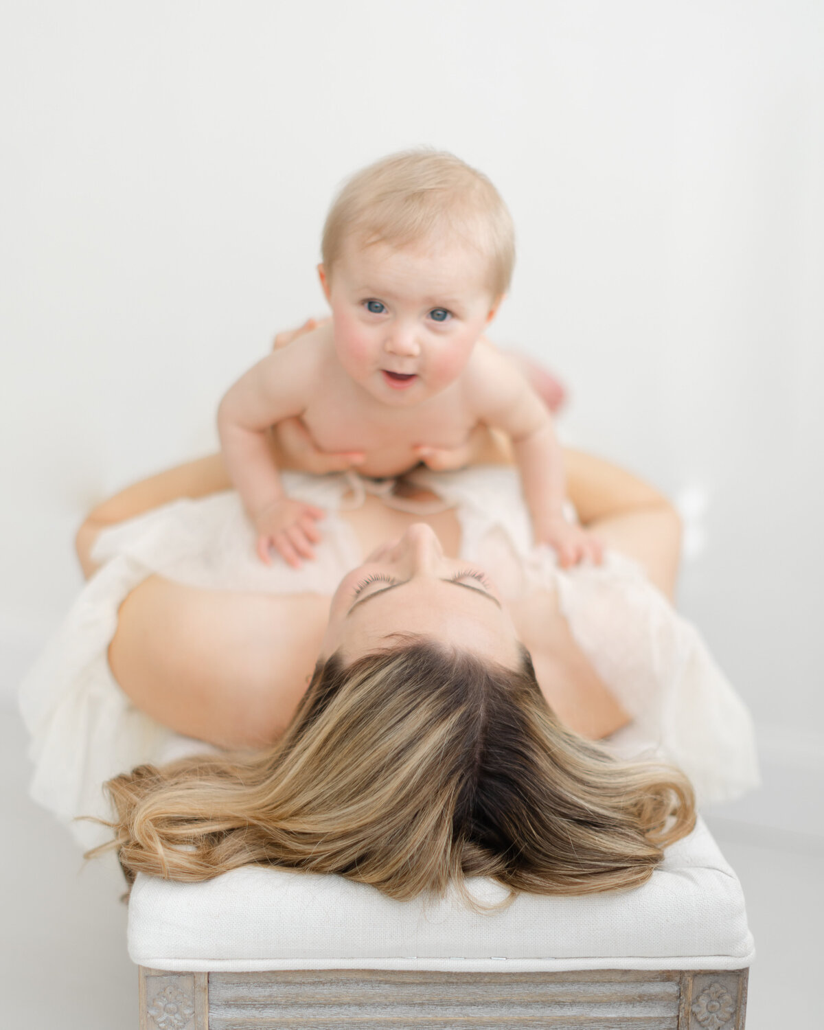 Philadelphia baby milestone portraits - 12