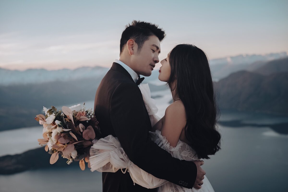 Helicopter Wedding, Coromandel Peak, Wanaka.