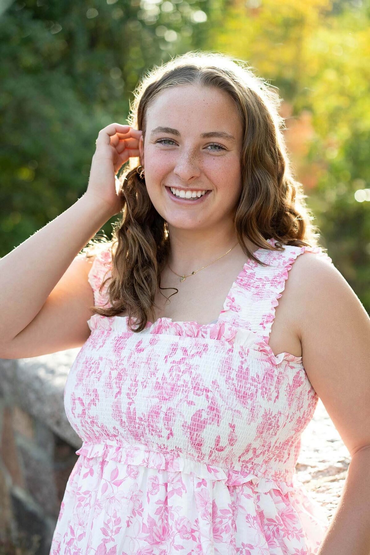 portrait-of-senior-girl-outdoors