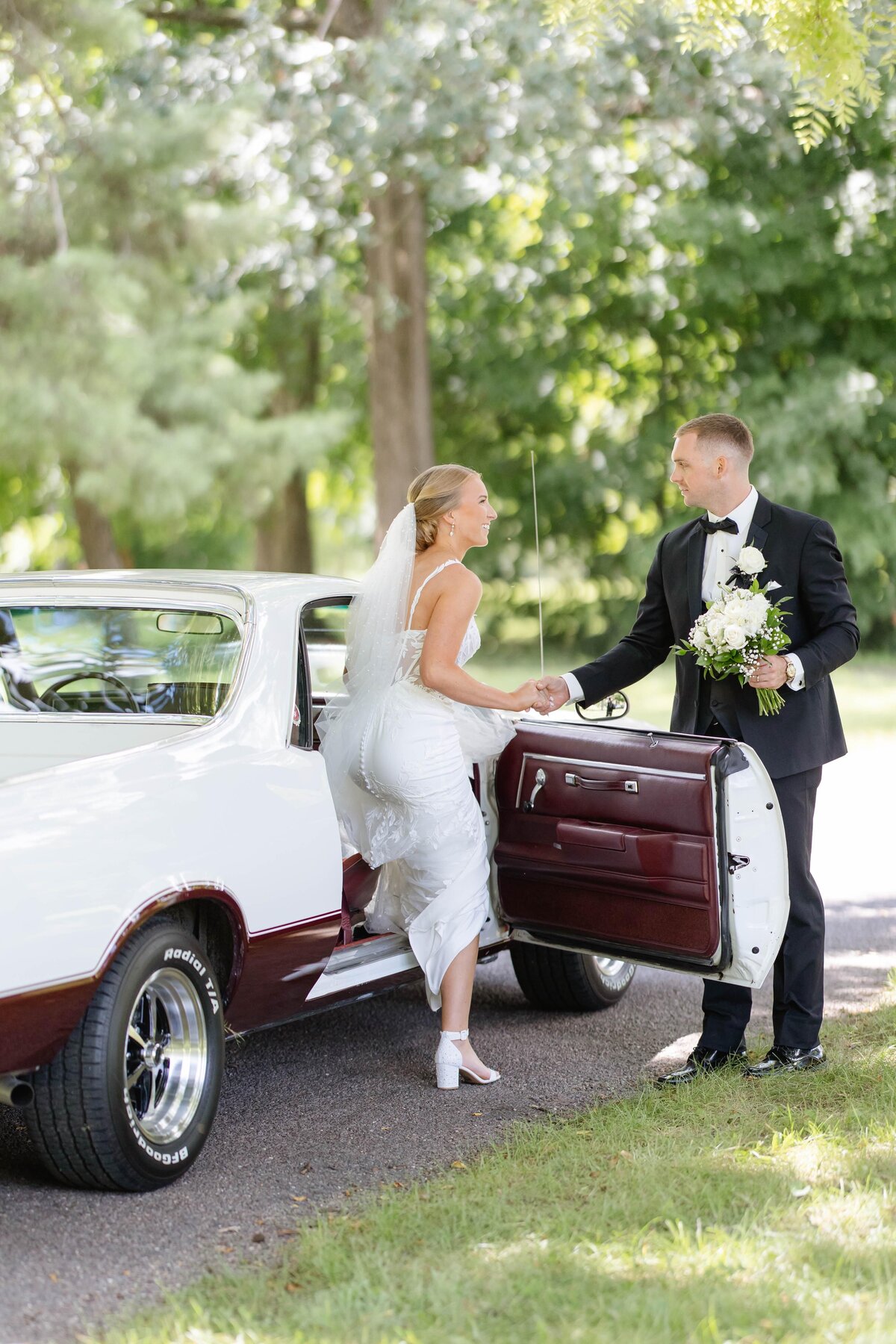 Quad Cities Wedding Photographer54