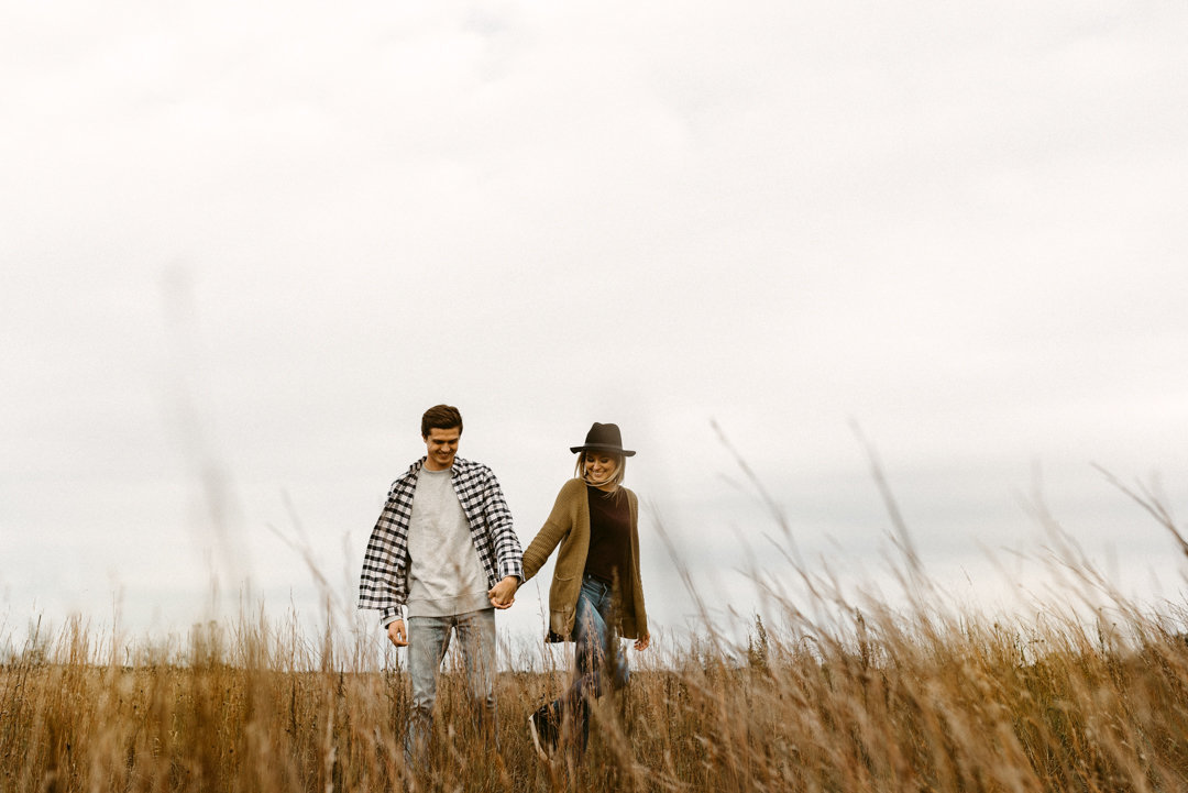 milwaukee wedding photographer.erika lee phoptography.fall engagement photos.t&a.-4