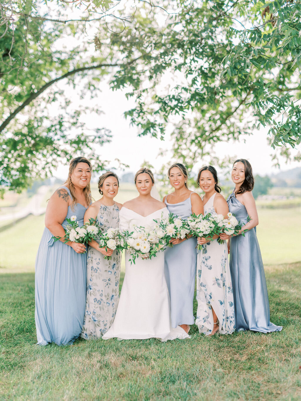 Leslie&Ricardo_EarlyMountainVineyardWedding_SneakPeek-53