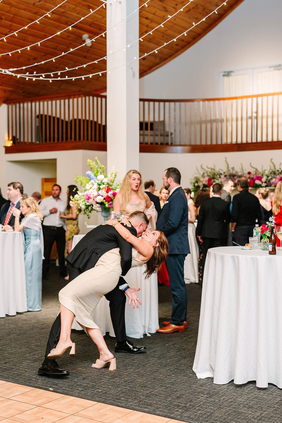 Modern_Black_Tie_Rainy_Summer_Wedding_Spruce_Point_Inn_Maine_Photography_0097