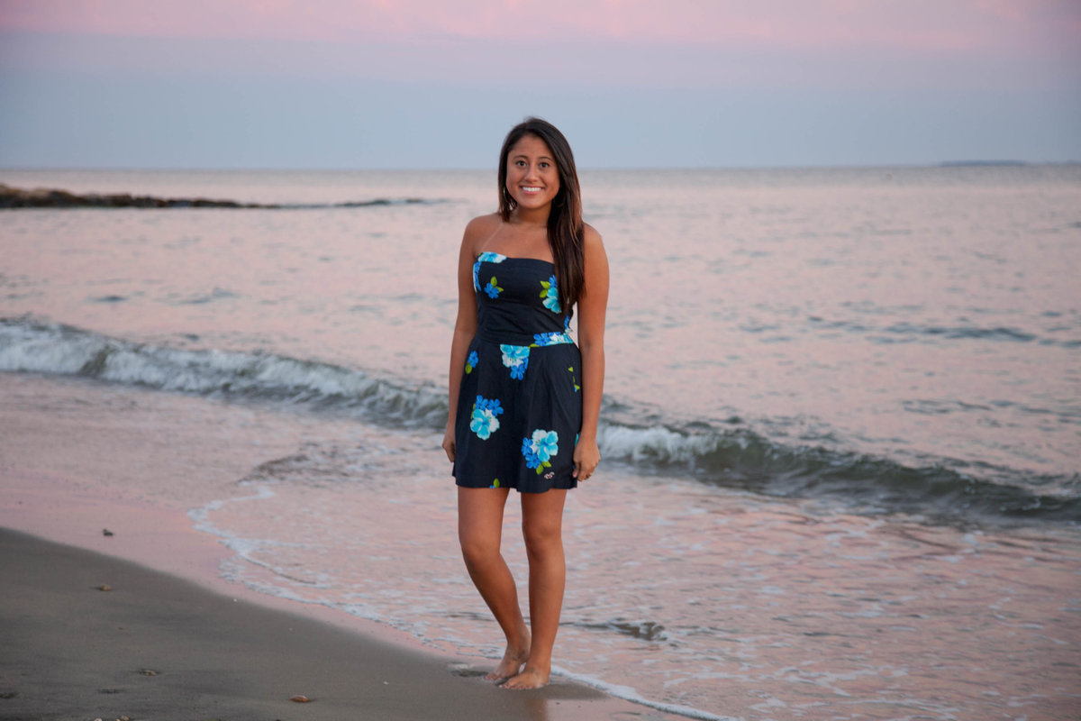 senior portrait at the beach