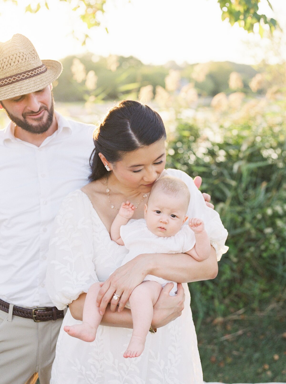 northern virginia baby milestone photographer family photo