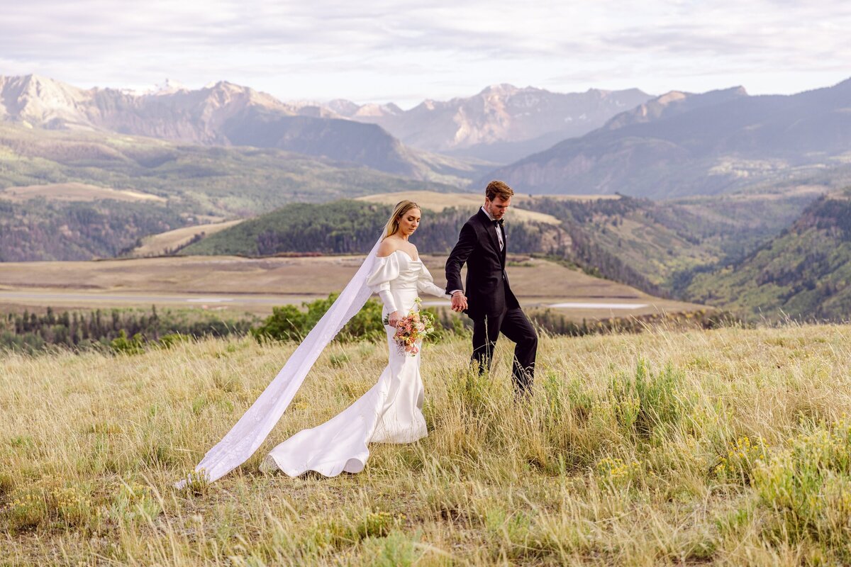 AbieLivesayPhotography-TellurideWeddingPhotographer-SoireeTelluride-TellurideGoldenLedge-MaggieTucker-1285