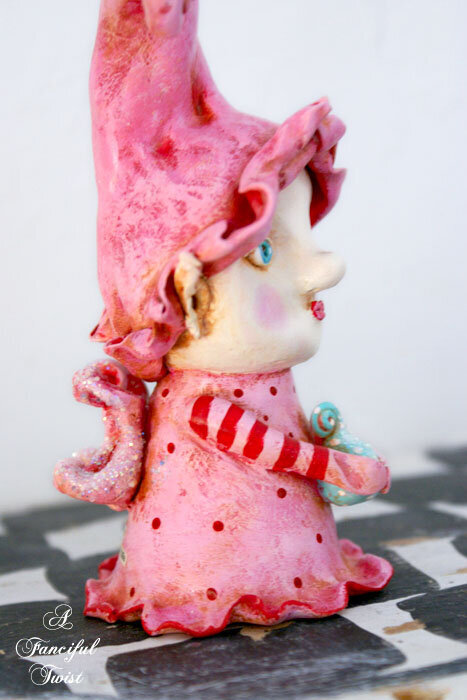 penelope-grimm-fairytale-side