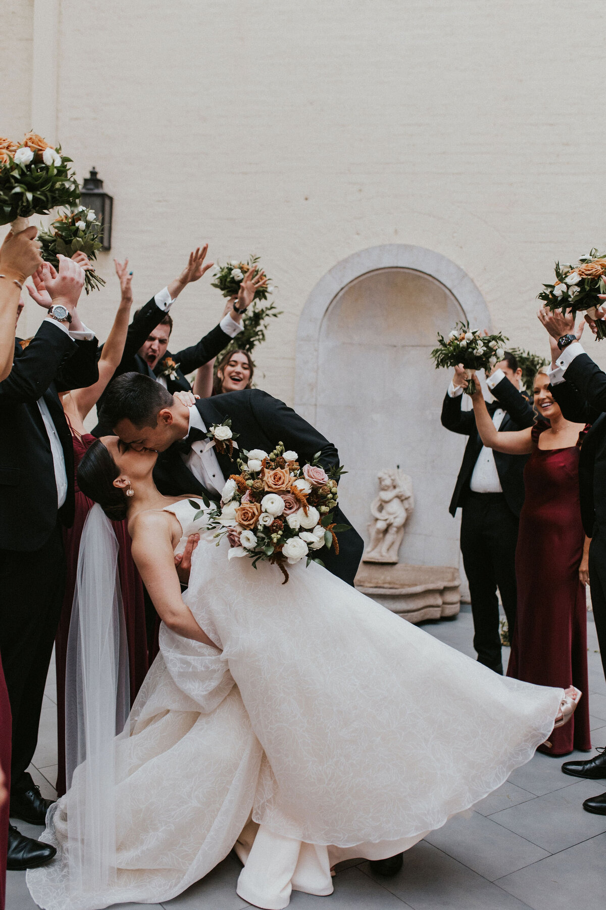 WELLING-FLORES.Wedding.EngineersClub-brdlprty-35