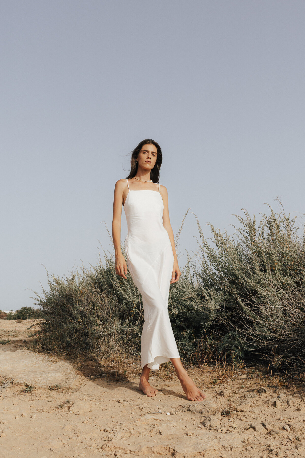 destination-wedding-modern-bridal-portrait