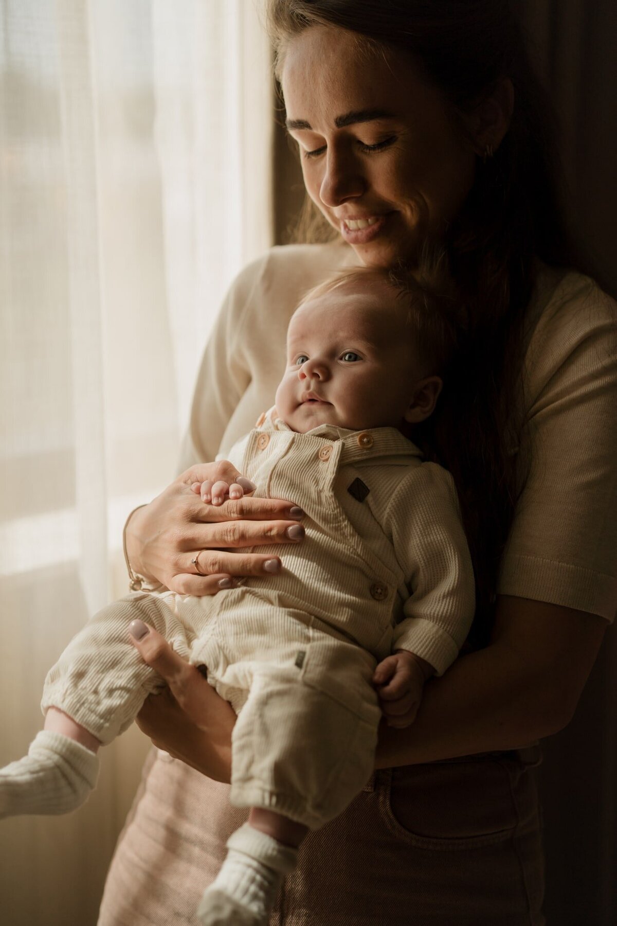 16-BEAUABO-DS302271-min