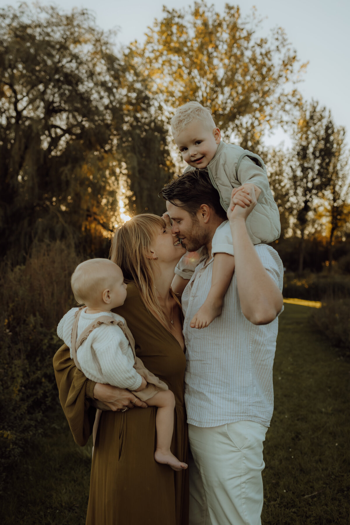 FamilyshootZonnebloemen (45 van 100)