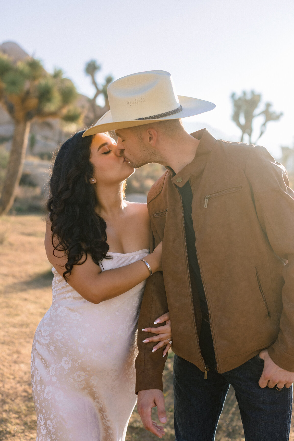 brefloresphotography-joshuatreeengagement-65