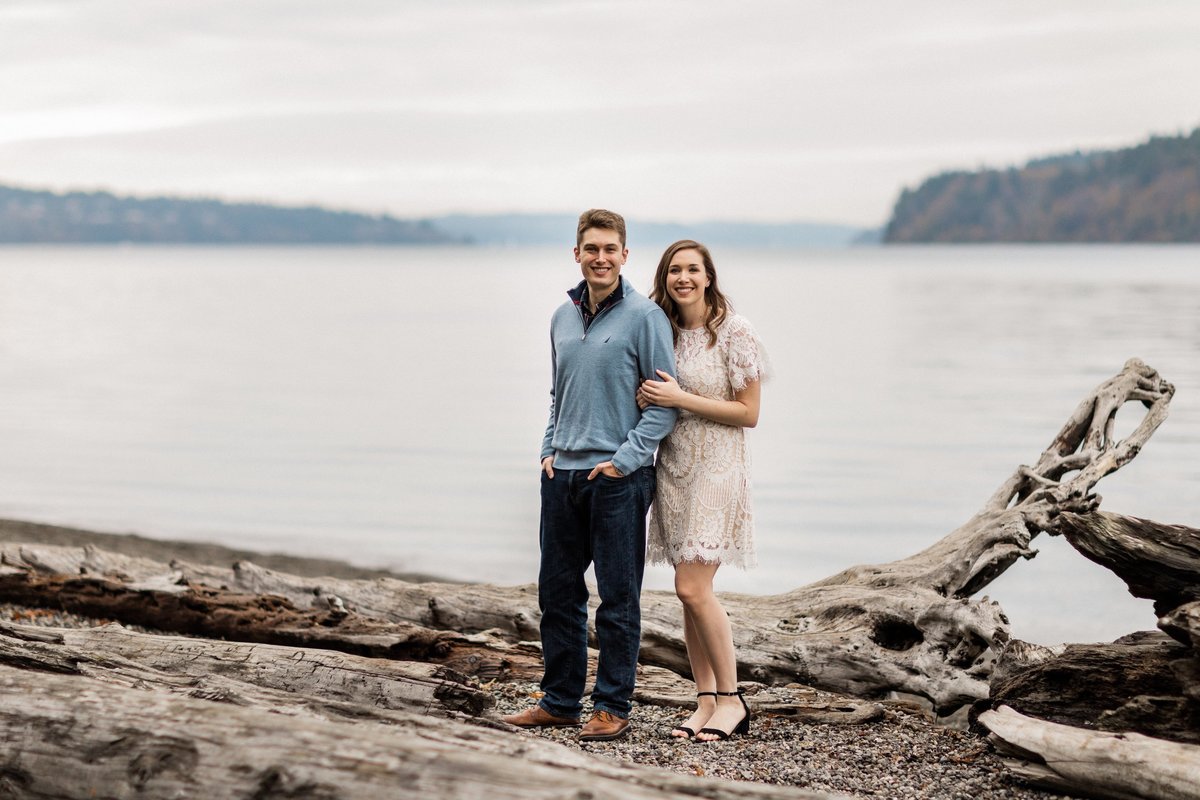 Point-Defiance-Engagement-Photoshoot-Megan-Montalvo-Photography.43