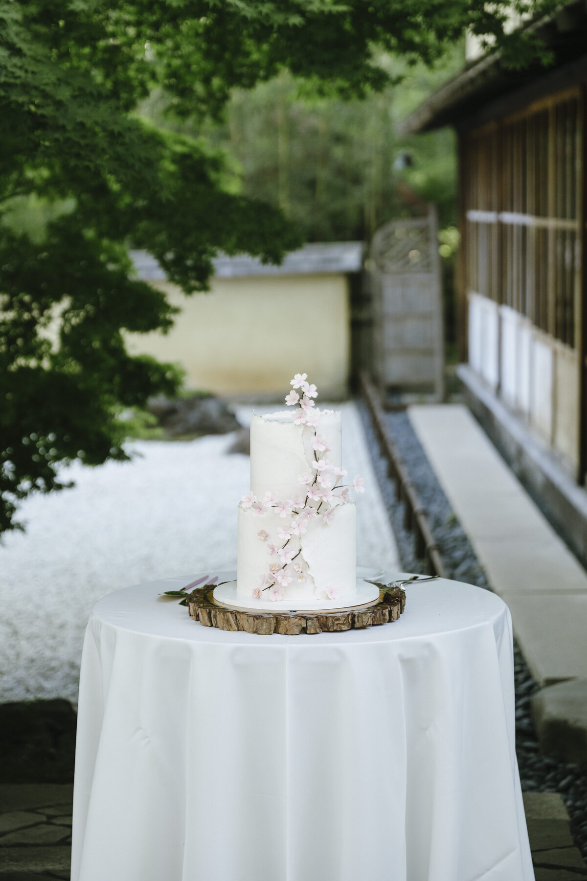 wedding cake