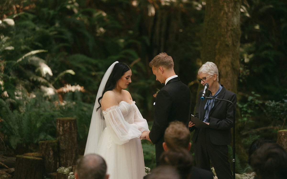 vancouver_island_wedding_photographer_taylor_dawning-200_websize