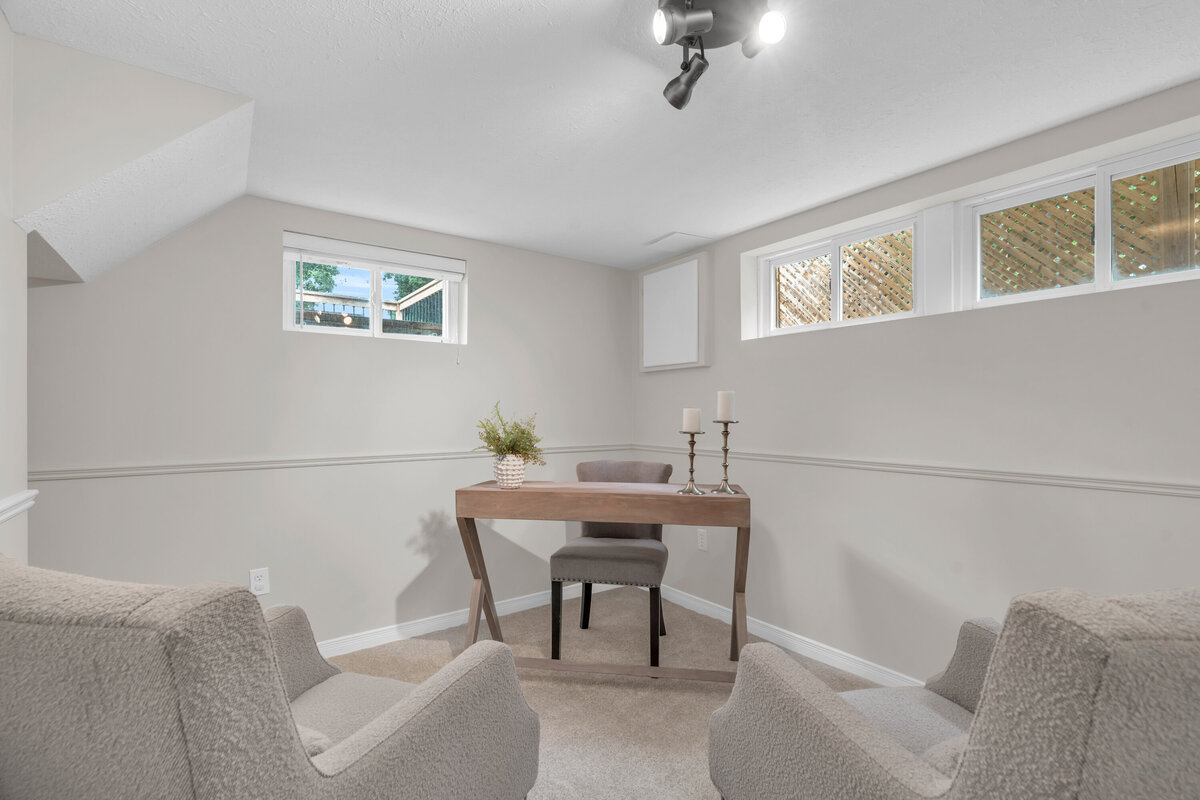 030-32Elginfield-30