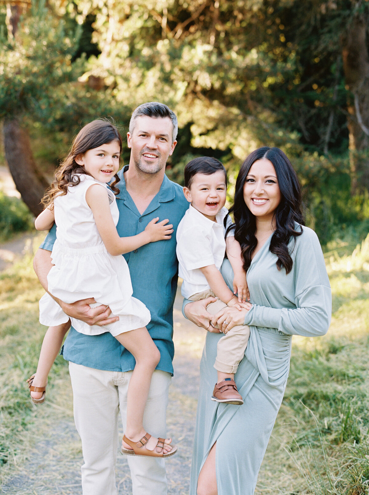 portland-oregon-family-photographers-the-tenneys-09