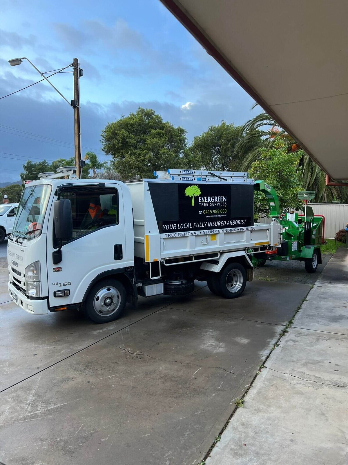 Evergreen Tree Services SA-Equipment-005