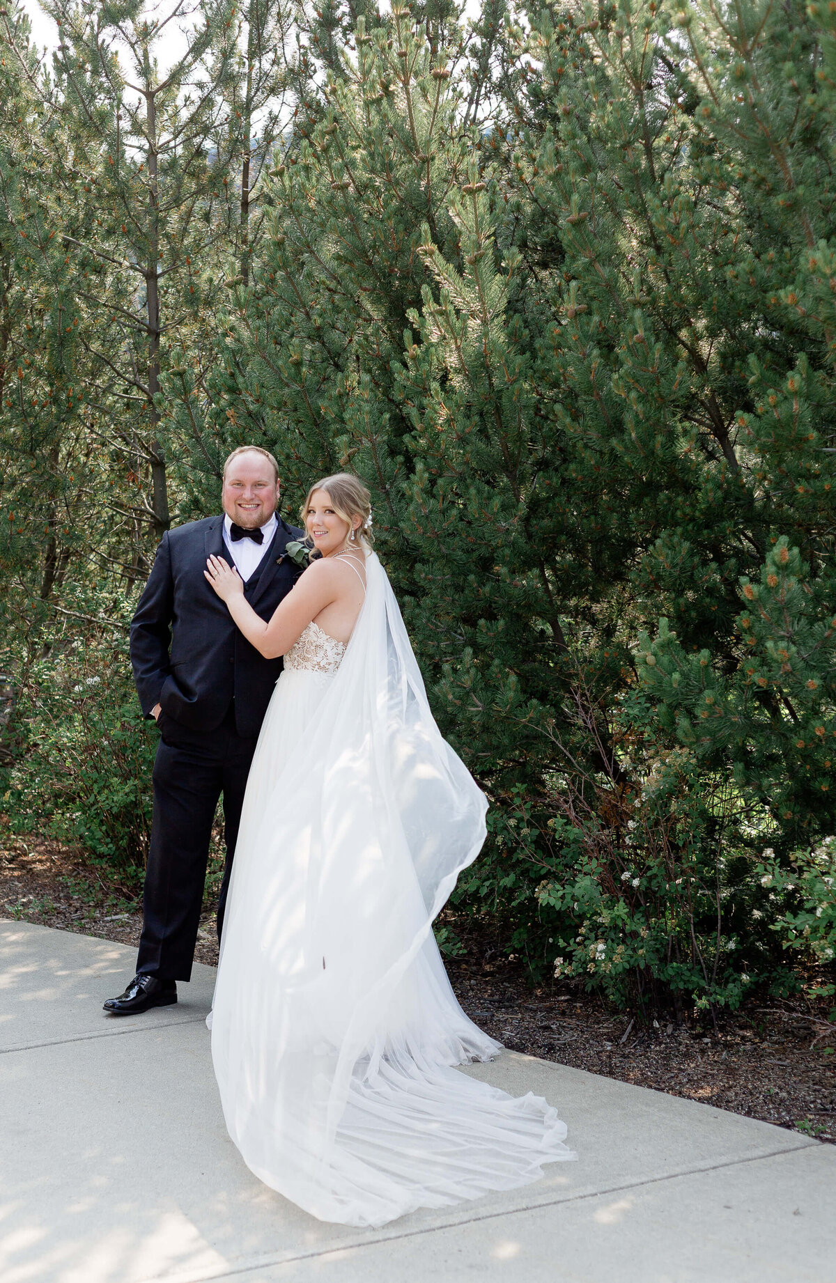sherwood park wedding photography backyard festival way dani alyssa photo (9)