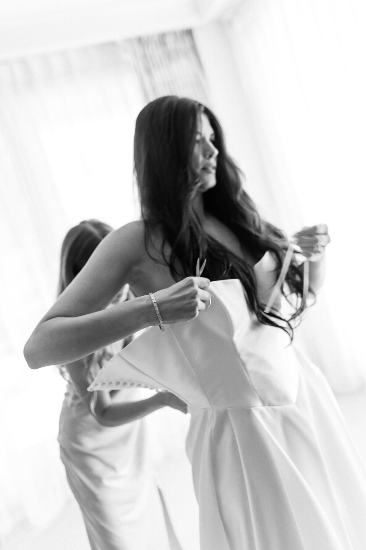 Meagan + Ian Wedding Sneak Peeks-4