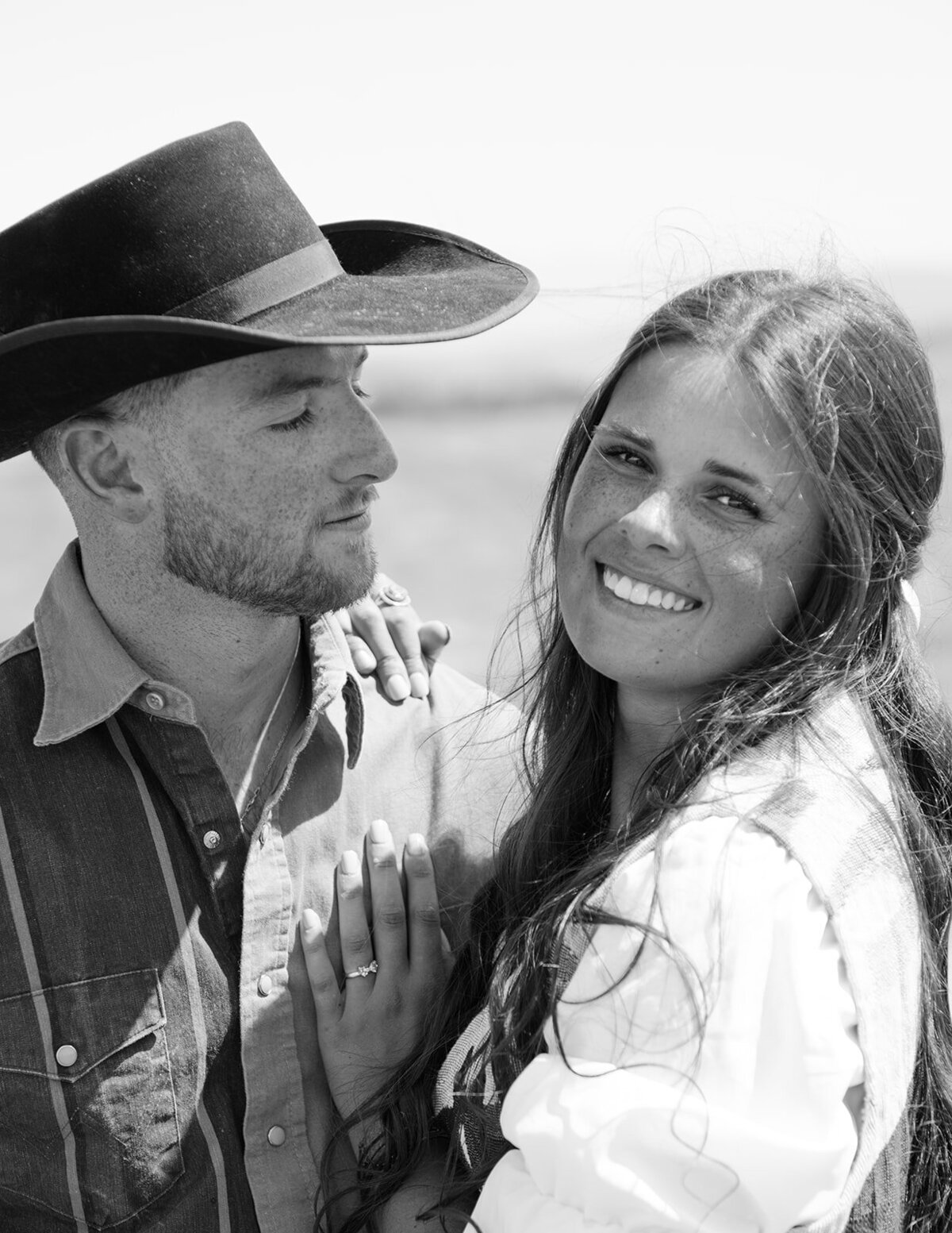presley-gray-photo-haybale-forest-montana-elopement-8023-2