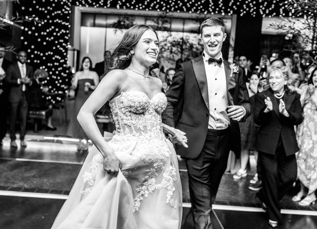 wedding-reception-at-riverpark-nyc-19