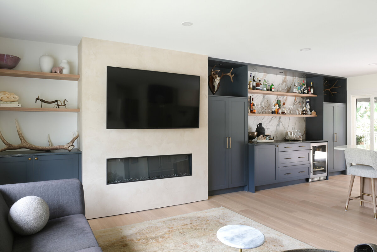 13 - Laura_Barnes_Home_Squamish_Tracey_Ayton_Photography_6091-Edit