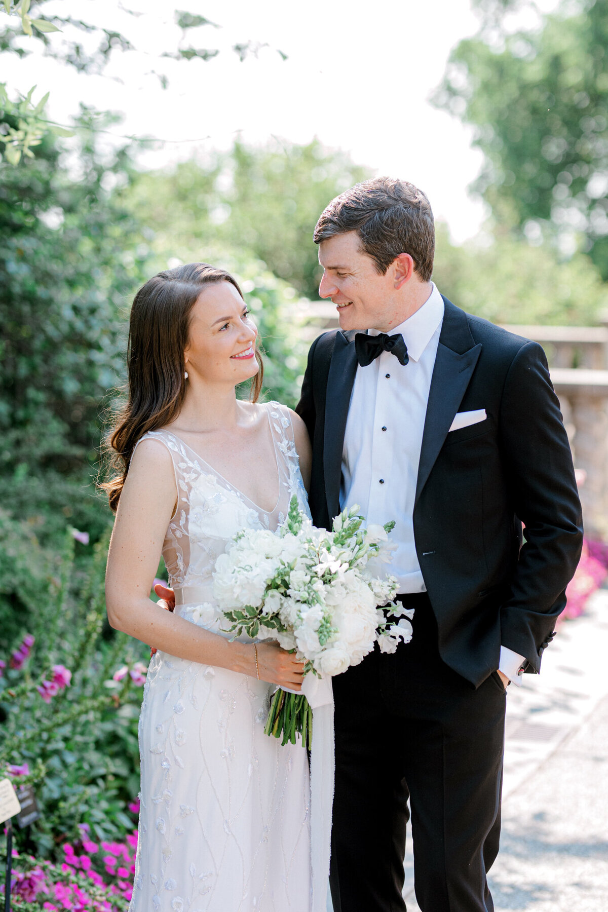 Gena & Matt's Wedding at the Dallas Arboretum | Dallas Wedding Photographer | Sami Kathryn Photography-94