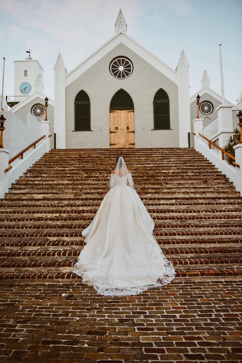 Unfinished-Church-Wedding-Bermuda-Dasfete-8