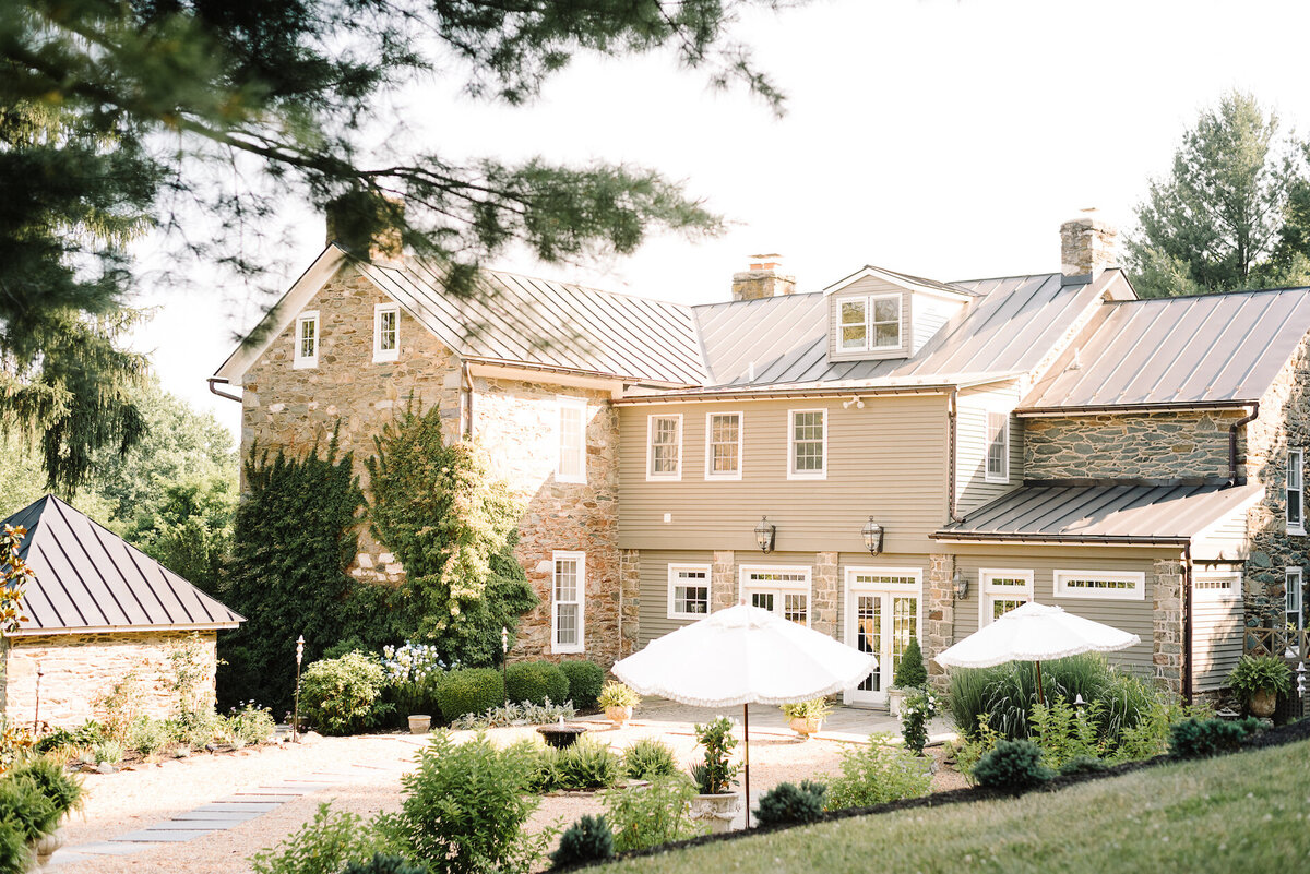 northern-virginia-farm-wedding-venues-with-accommodations00005