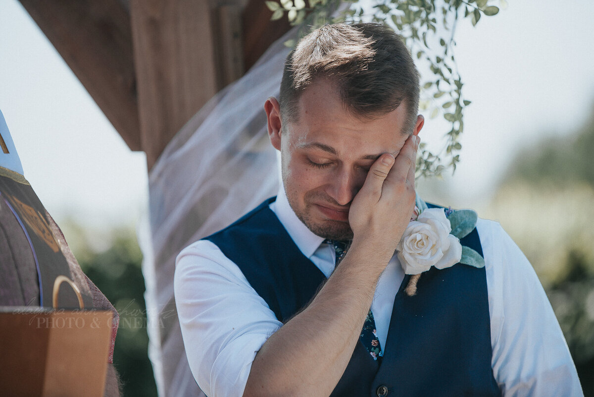 ceremony _ alaynna ann schwartz _ harpors vinyard _ iowa photographer _ playlife photography_0119