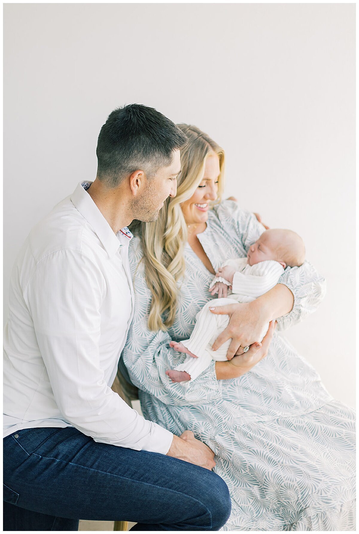 Crystal Leffel Photography Maternity Newborn Family Motherhood Destination Photographer Denver Colorado Timeless Light Airy  Film Photographer_0185