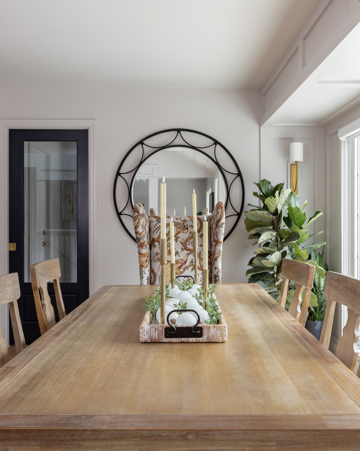 KatCoInteriors-Tiessen-Dining-04
