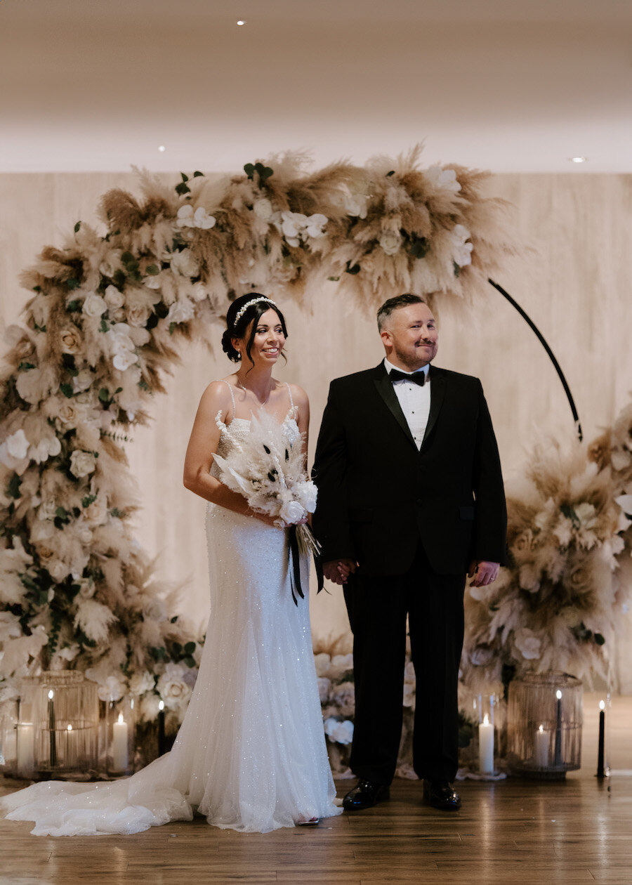 Nicola-Campbell-Timeless-Wedding-Photographer-Scotland-Doubletree-by-Hilton-North-Queensferry-Mr&MrsDavidson-103