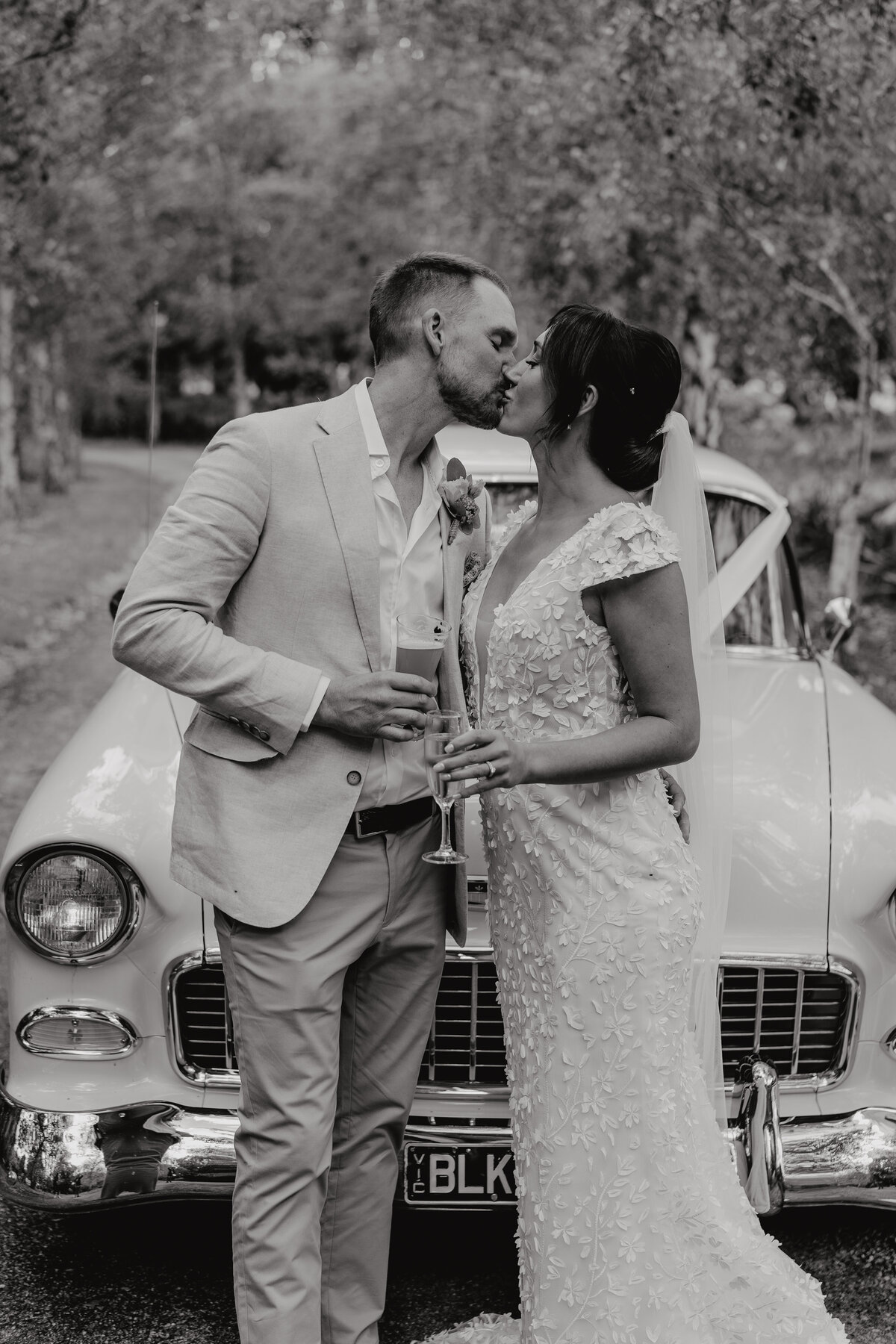 Karrawingi Park Wedding photography by Jake Grinde