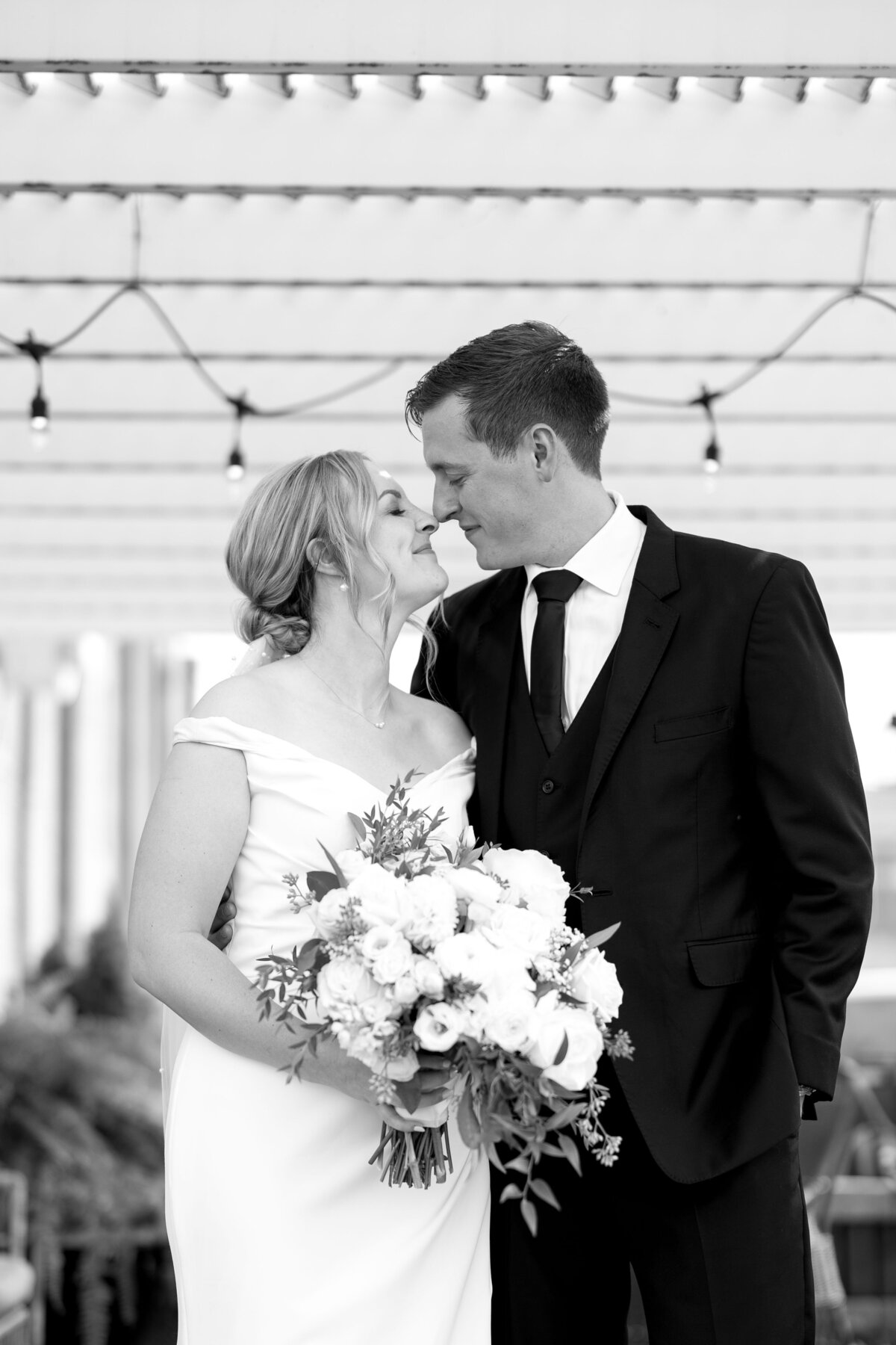 beth+logan44051