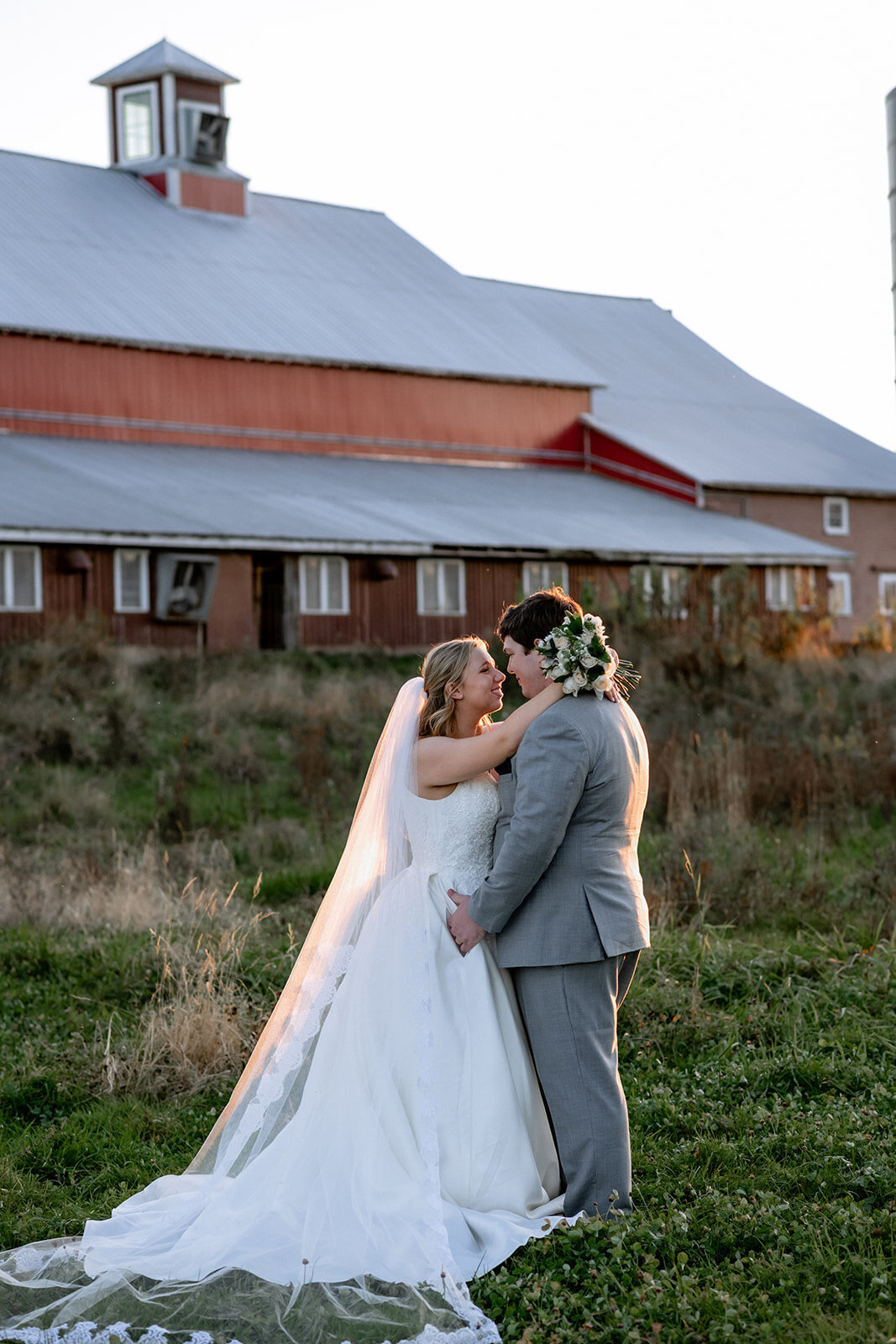 Vermont-Associate-Wedding-Jess-Rene-Photos-B+C-518